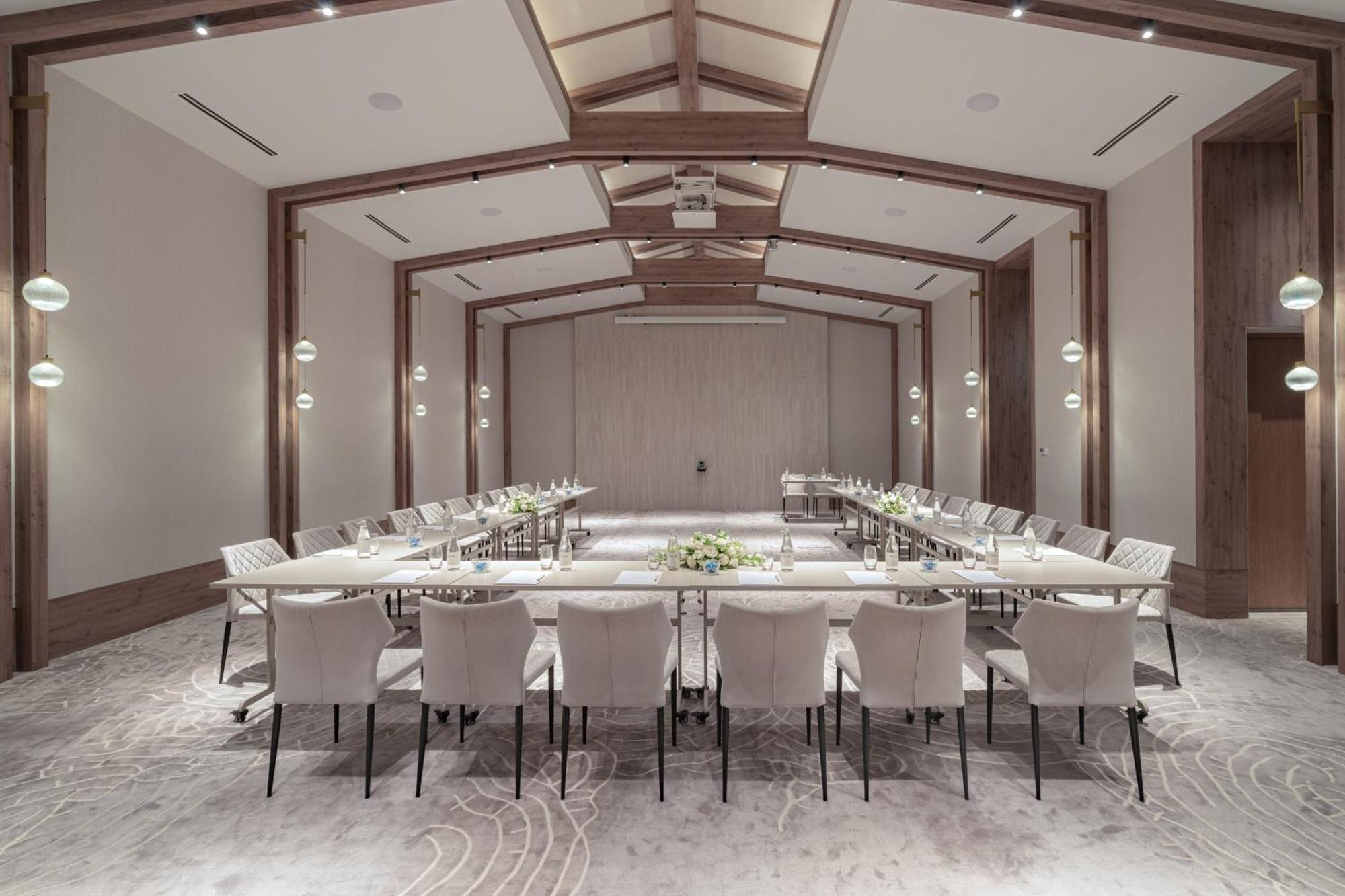 Le Corail, A Gran Melia Khu nghỉ mát 5*